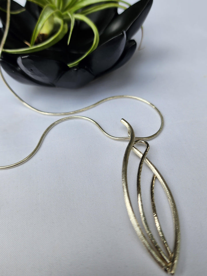 Sterling silver leaf design necklace - LB Designs