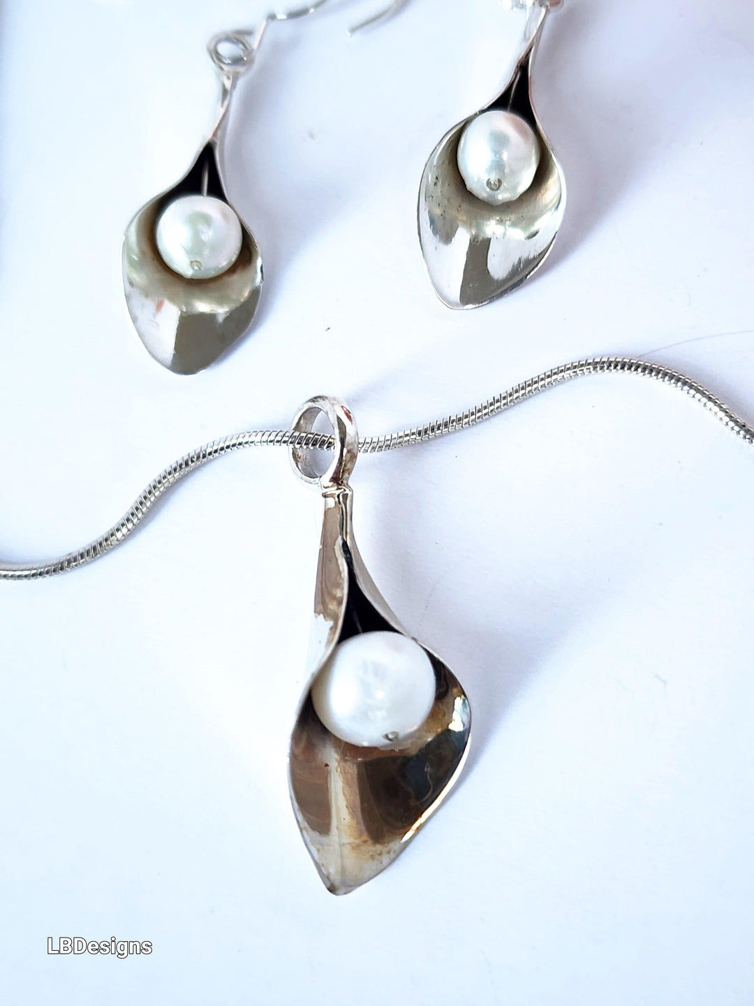 Silver lily pearl drop necklace - LB Designs