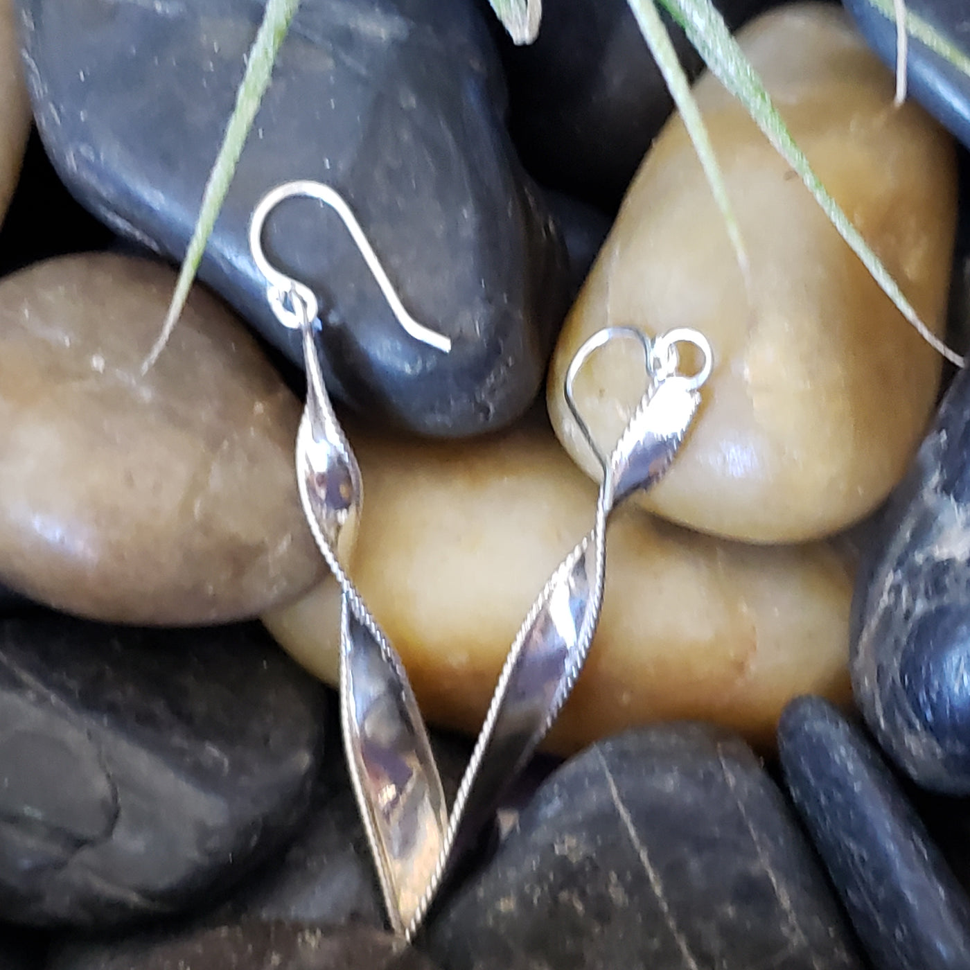 Silver twist earrings