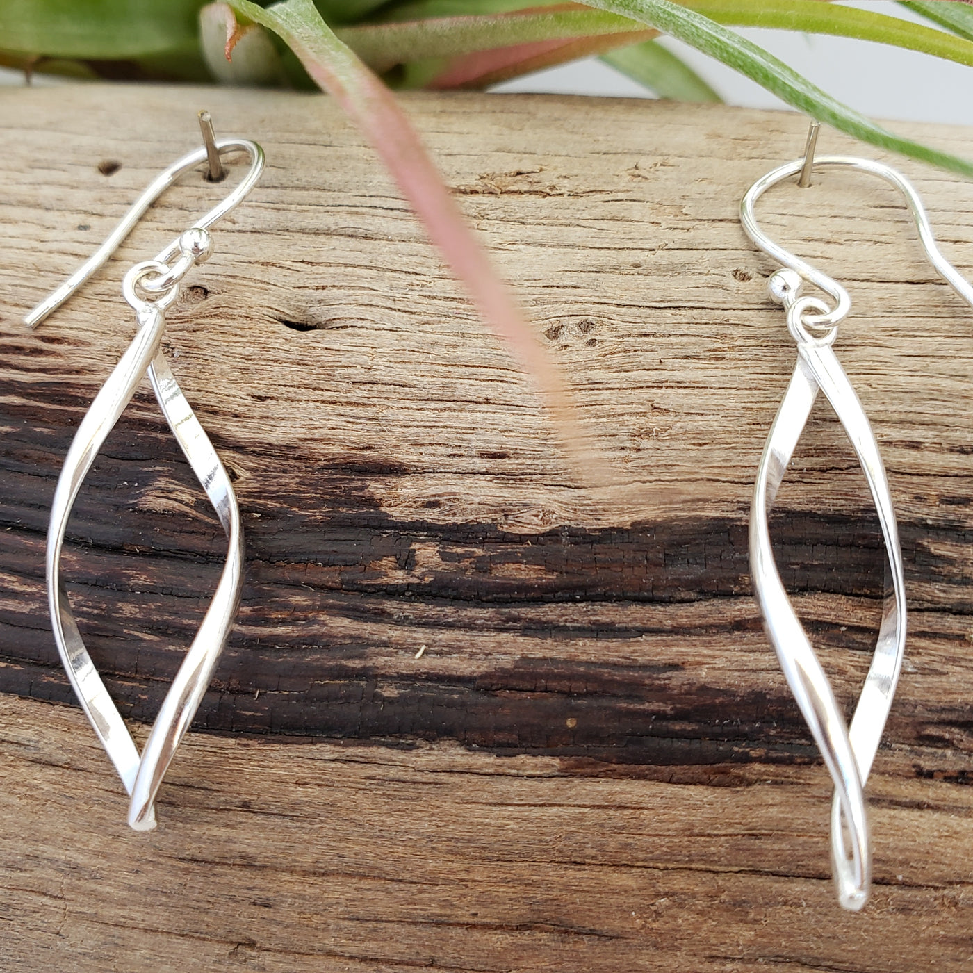 Sterling silver twist