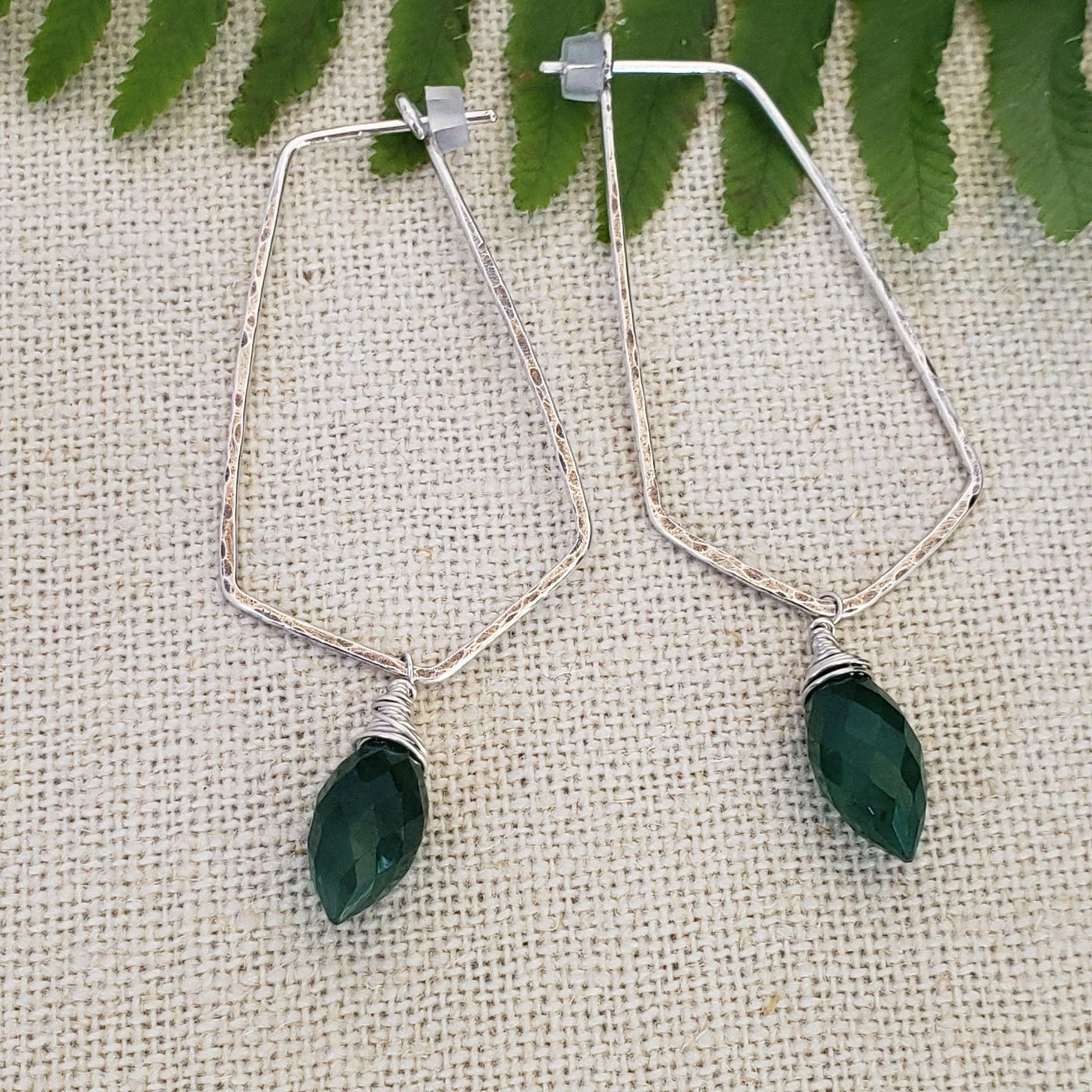 Green onyx geometric hoops