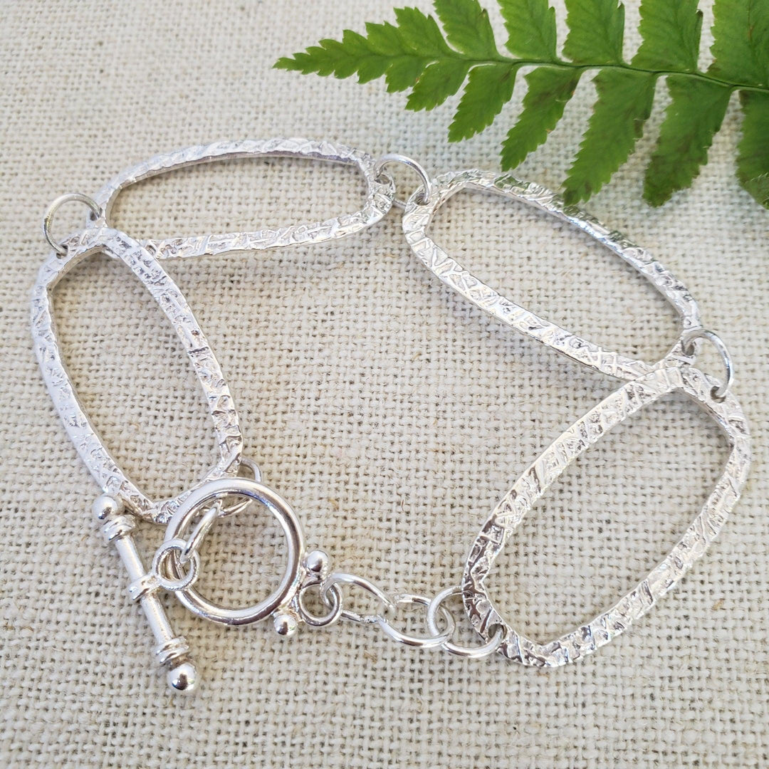 Hammered silver open link bracelet - LB Designs