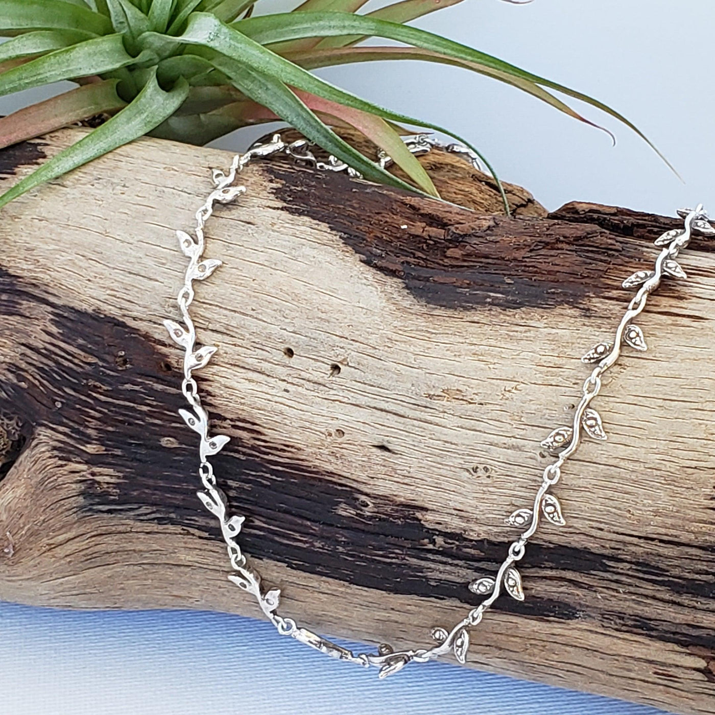 Sterling silver leaf choker