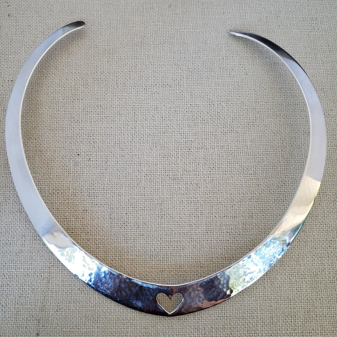 Heart cutout silver choker - LB Designs