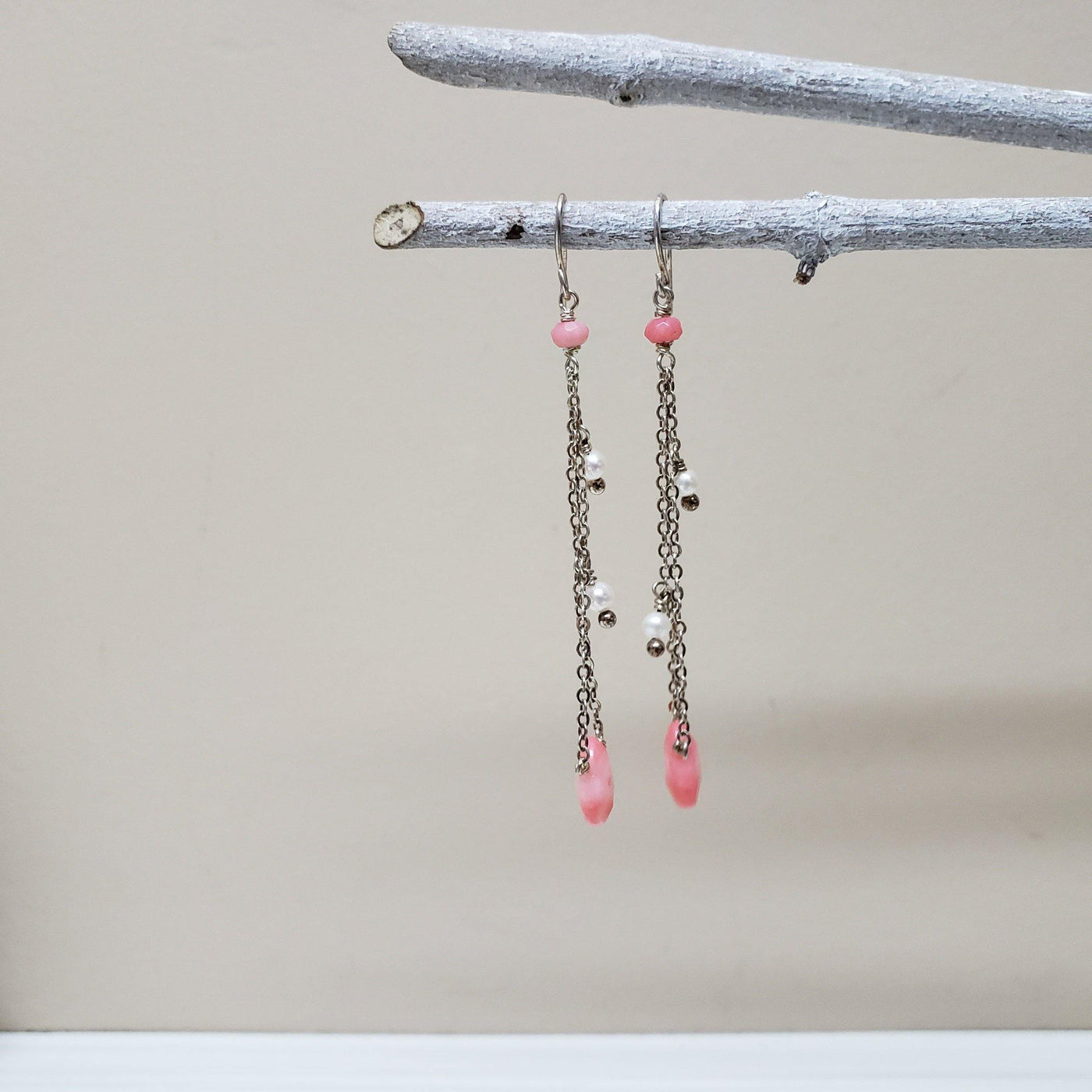 Stylish silver and pearl earrings - LB Designs