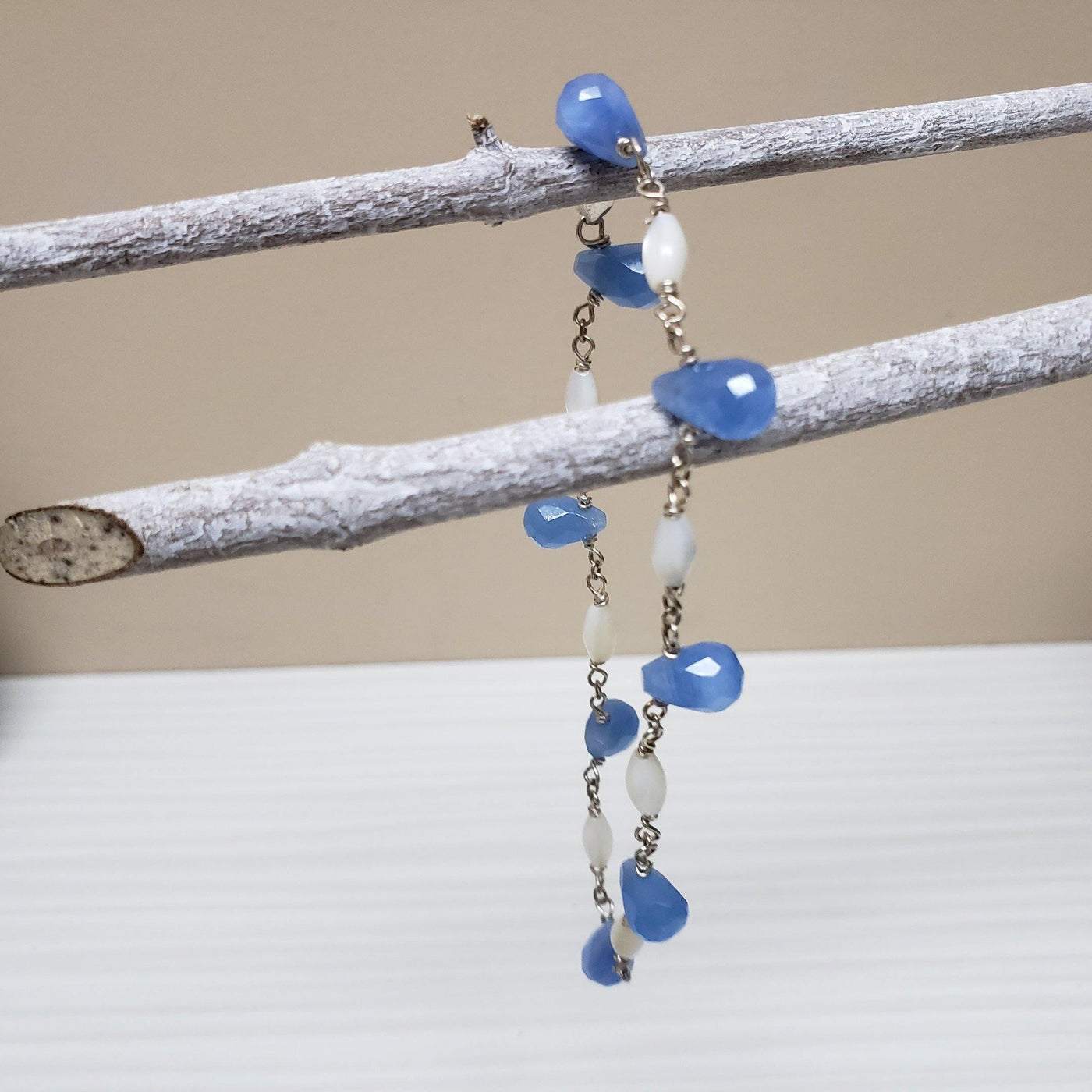 Mother of pearl and chalcedony bracelet - LB Designs