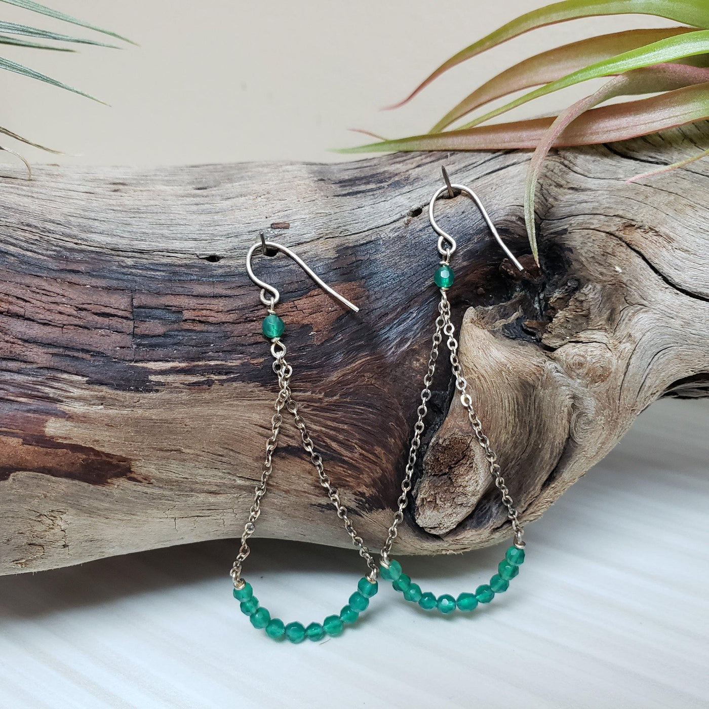 Glamorous green onyx chandelier earrings - LB Designs